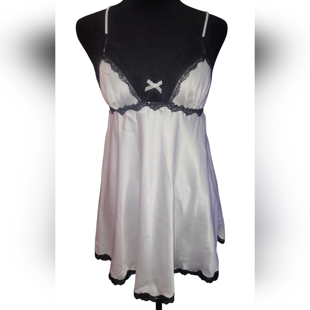 Victoria's Secret Babydoll, Womens Medium - Picture 1 of 6